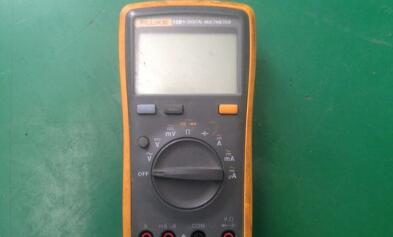 家用保險(xiǎn)絲怎么換圖解（三種保險(xiǎn)絲的更換方法）